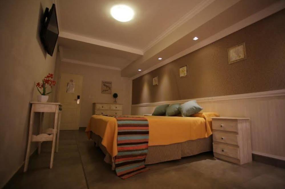 Club House Hotel Villa Carlos Paz Dış mekan fotoğraf